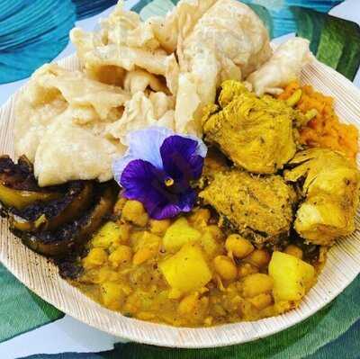 Cocobreeze Caribbean Restaurant And Bakery