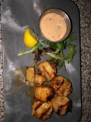 Triple Tail Seafood And Spirits