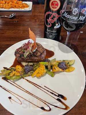 Messina Hof Harvest Green Winery & Kitchen