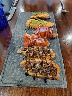 Messina Hof Harvest Green Winery & Kitchen