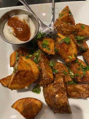 Flames Mediterranean Bar & Grille