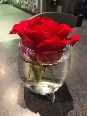 Flames Mediterranean Bar & Grille