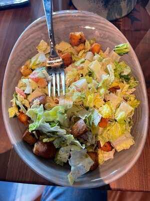 Ironwood Kitchen + Cocktails