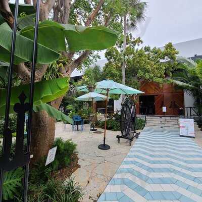 Cerveceria La Tropical