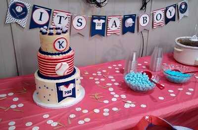 Sassafril Hill Farm And The Cake Lady