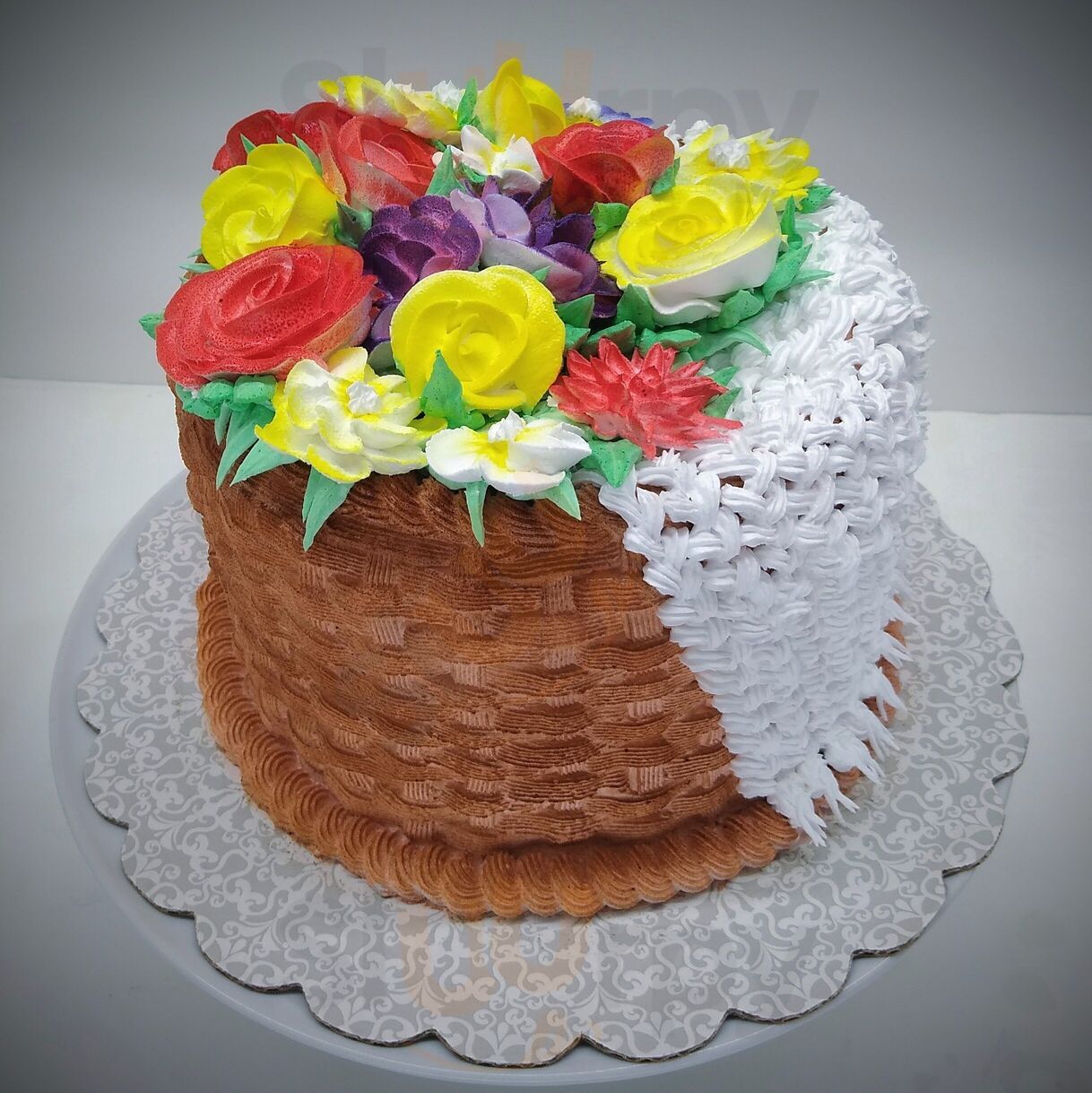 Sassafril Hill Farm And The Cake Lady