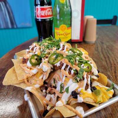 Taco Naco Kc Market & Taqueria