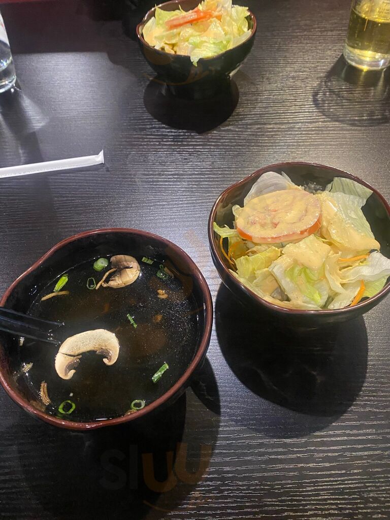 Sumo Sushi & Hibachi