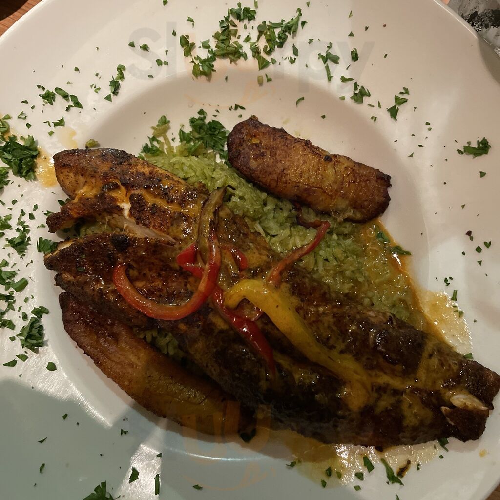 Gloria's Latin Cuisine