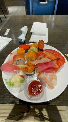 Imperial Sushi Seafood Buffet