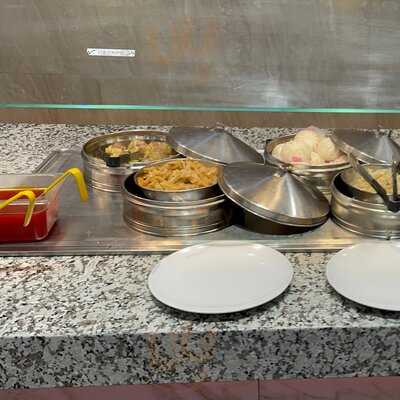 Imperial Sushi Seafood Buffet