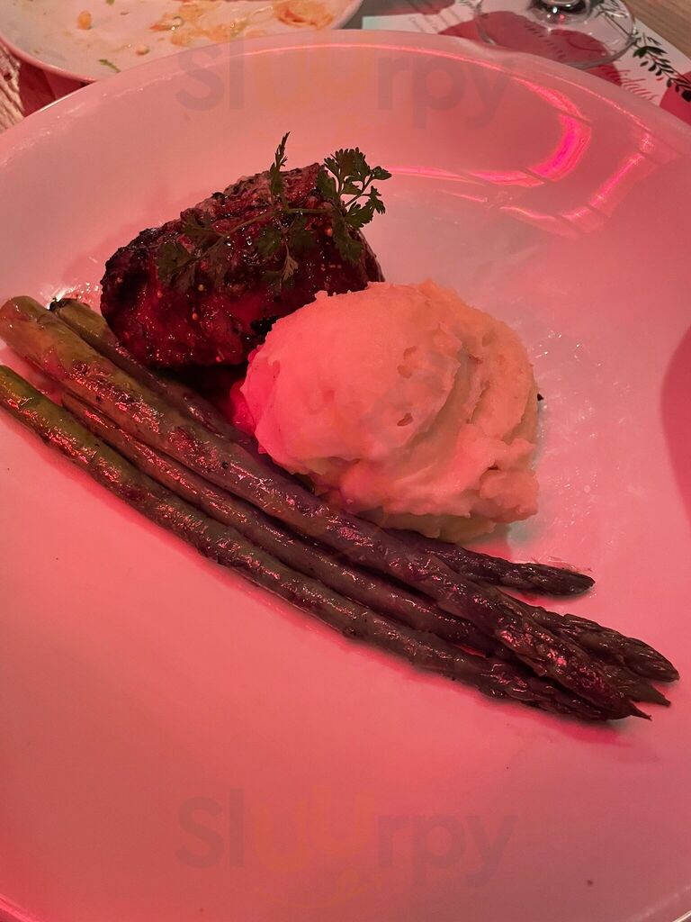 Joey Manhattan Beach