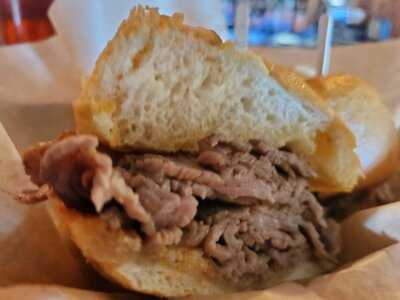 Hook'd Bar And Grill