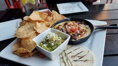 Sports & Social St. Louis