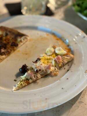 Delucca Gaucho Pizza And Wine Fort Worth