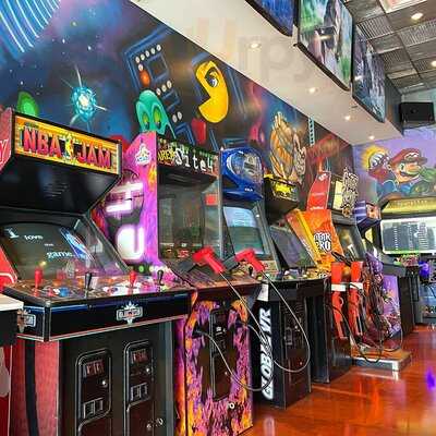 Khaos Brewcade & Kitchen