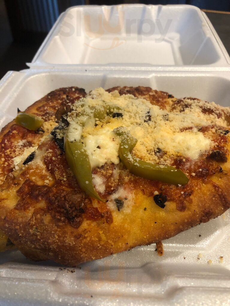 Cugino's Pizzeria And Italian Restaurant