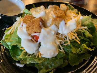 Bear Paw Bar & Grill