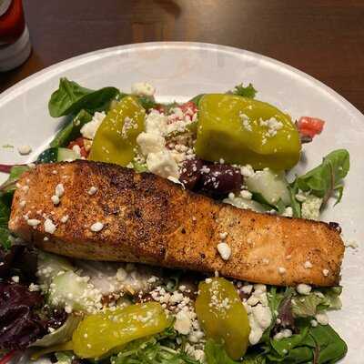 Sammy's Neighborhood Pub