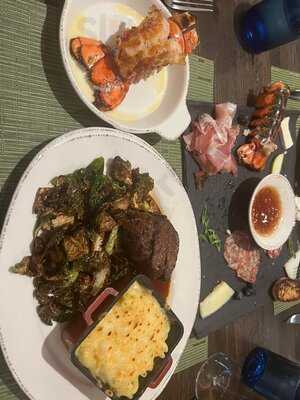 Track 10 Urban Kitchen