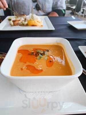 Selva University Town Center