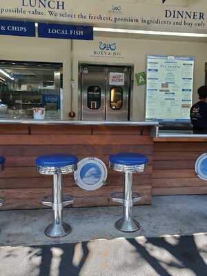 Roxy And Jo's Seafood Grill