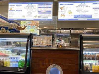 Roxy And Jo's Seafood Grill