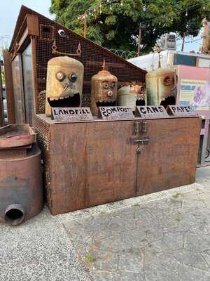 Hawthorne Asylum Food Carts