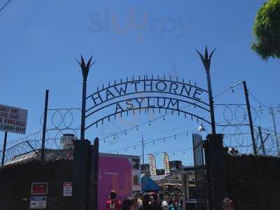 Hawthorne Asylum Food Carts