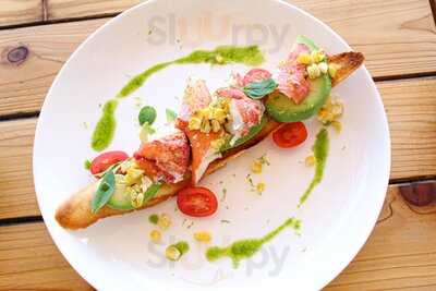 La Fin Kitchen & Lounge