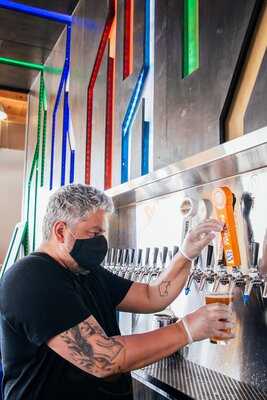 Raices Brewing Company