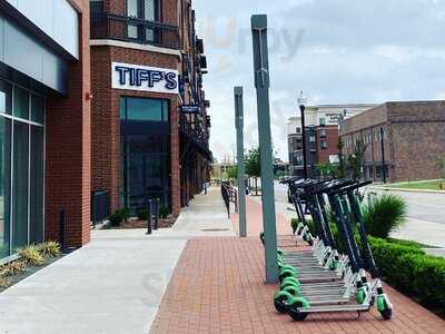 Tiff’s Treats Cookie Delivery