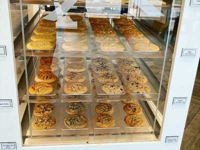 Tiff’s Treats Cookie Delivery