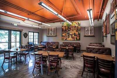 Enza's Delicatessen & Market