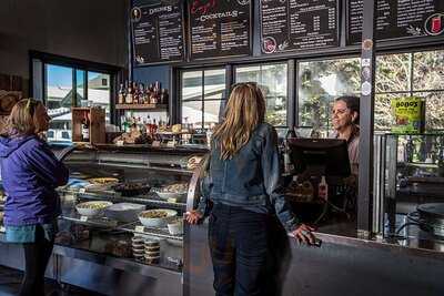 Enza's Delicatessen & Market