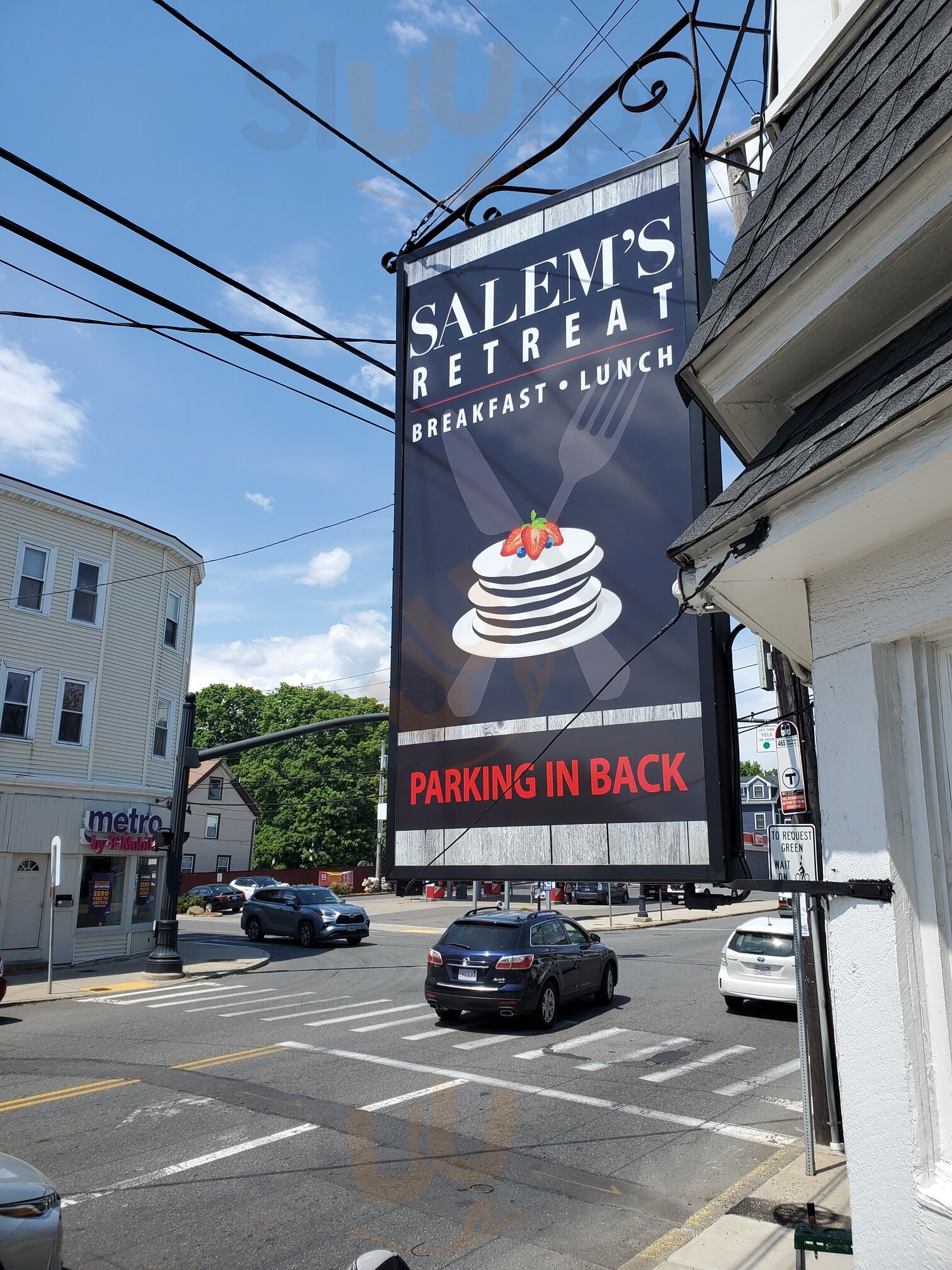 Salem's Retreat