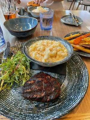 Spurrier's Gridiron Grille