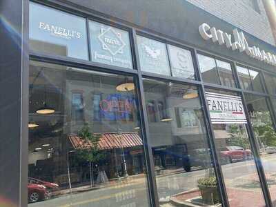 Fanelli's Deli + Market