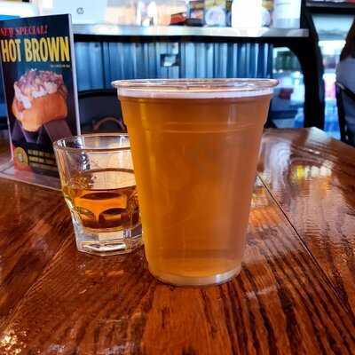 Boonedogs Bar & Restaurant