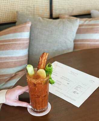 Mrs. P's Bar & Kitchen