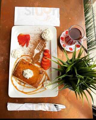 Turkish Lazuri Cafe