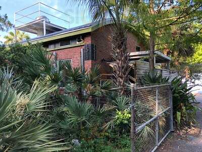 Superette Wine + Provisions