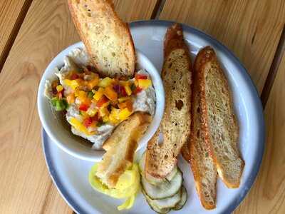 Superette Wine + Provisions