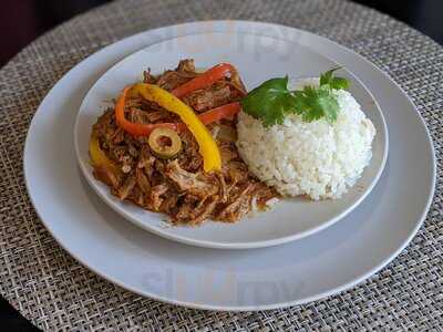 Familia Espanol Hispanic Catering