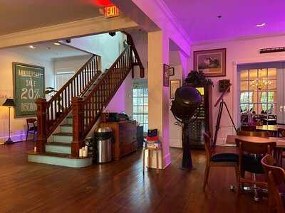 The Wellborn (bar & Kitchen)