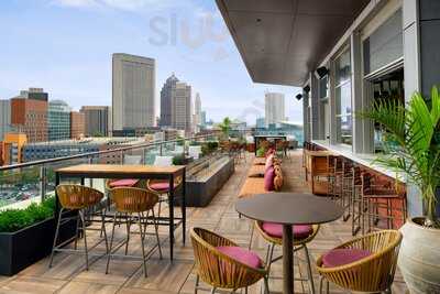 Lumin Sky Bar & Kitchen