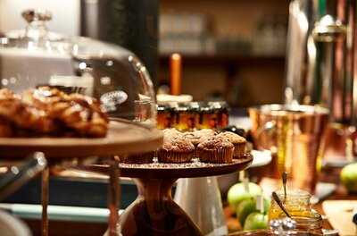 Wild Swann Restaurant