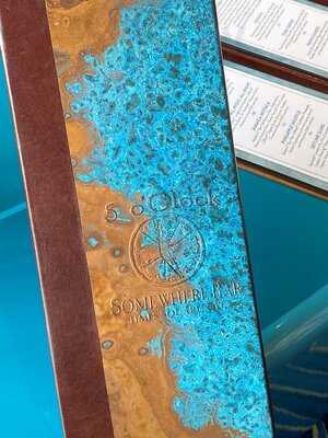 5 O'clock Somewhere Bar - Times Square