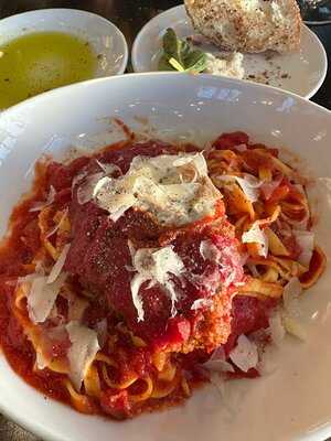 Tuscan Market At Tuscan Village Salem