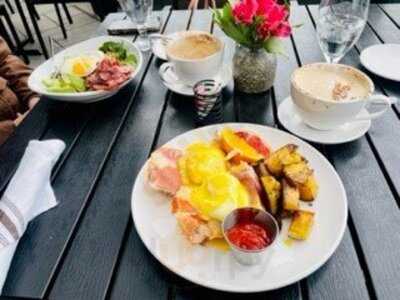 Tuscan Market At Tuscan Village Salem